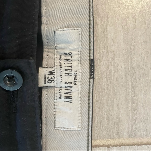 Topman Slim Fit Stretch Shorts - Picture 4 of 4